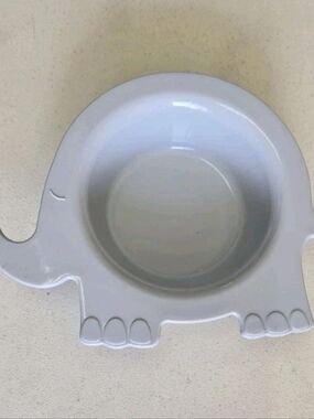 Pottery Barn Kids Silicone Elephant Bowl Dishwasher Safe
